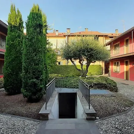 Cozy Flat + Parking Close To Center/airport *