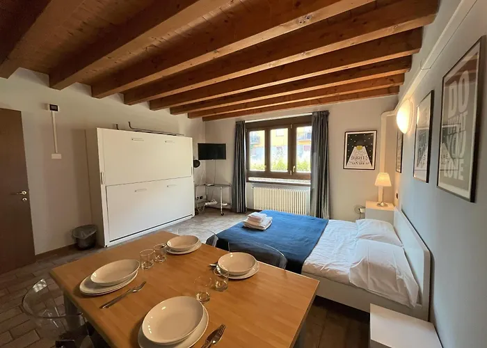 Cozy Flat + Parking Close To Center/airport *